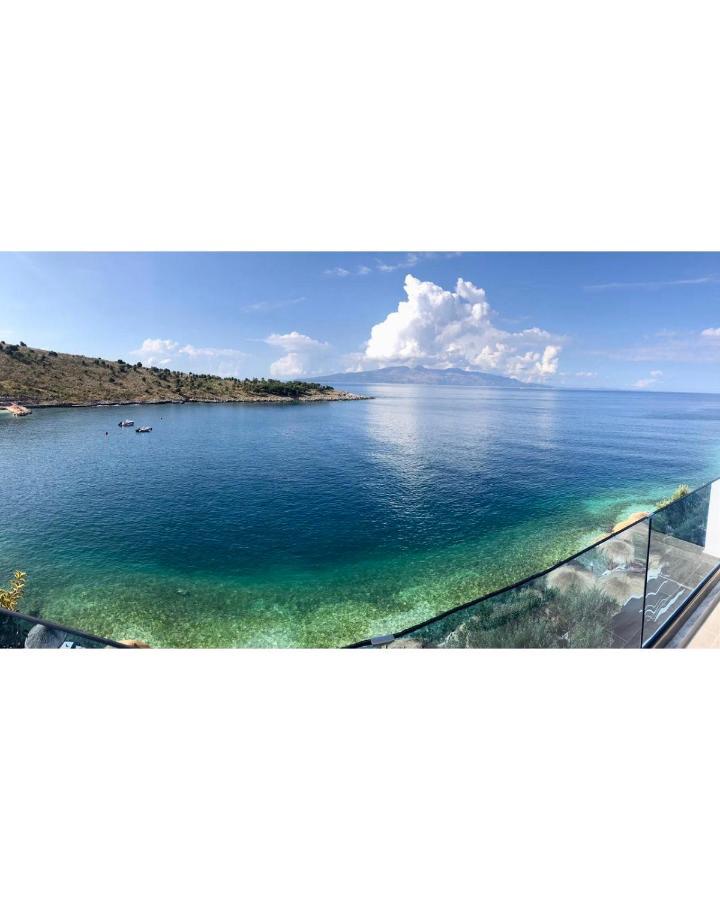 Fabeno Villa ซารานเดอ ภายนอก รูปภาพ