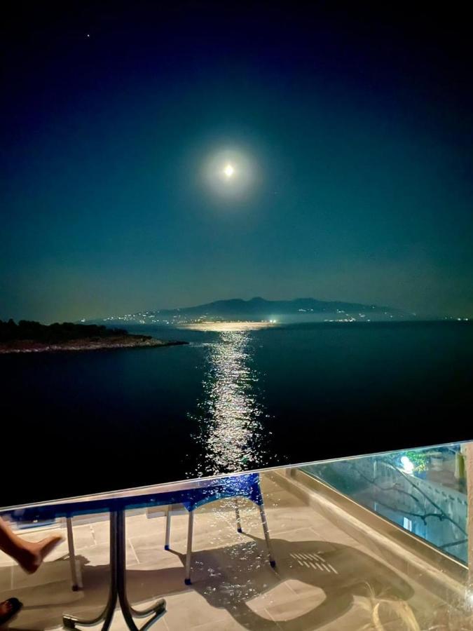 Fabeno Villa ซารานเดอ ภายนอก รูปภาพ