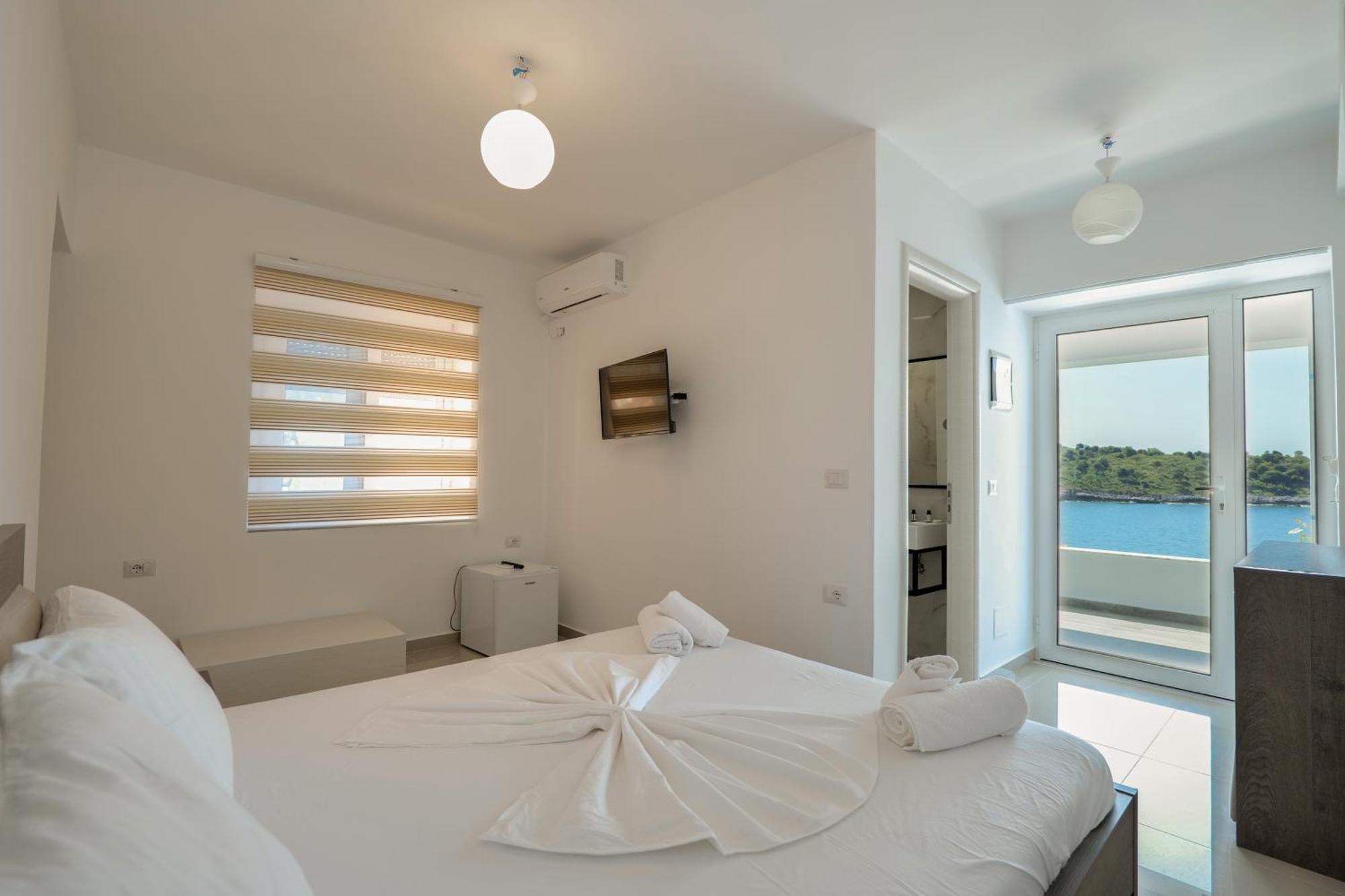 Fabeno Villa ซารานเดอ ภายนอก รูปภาพ